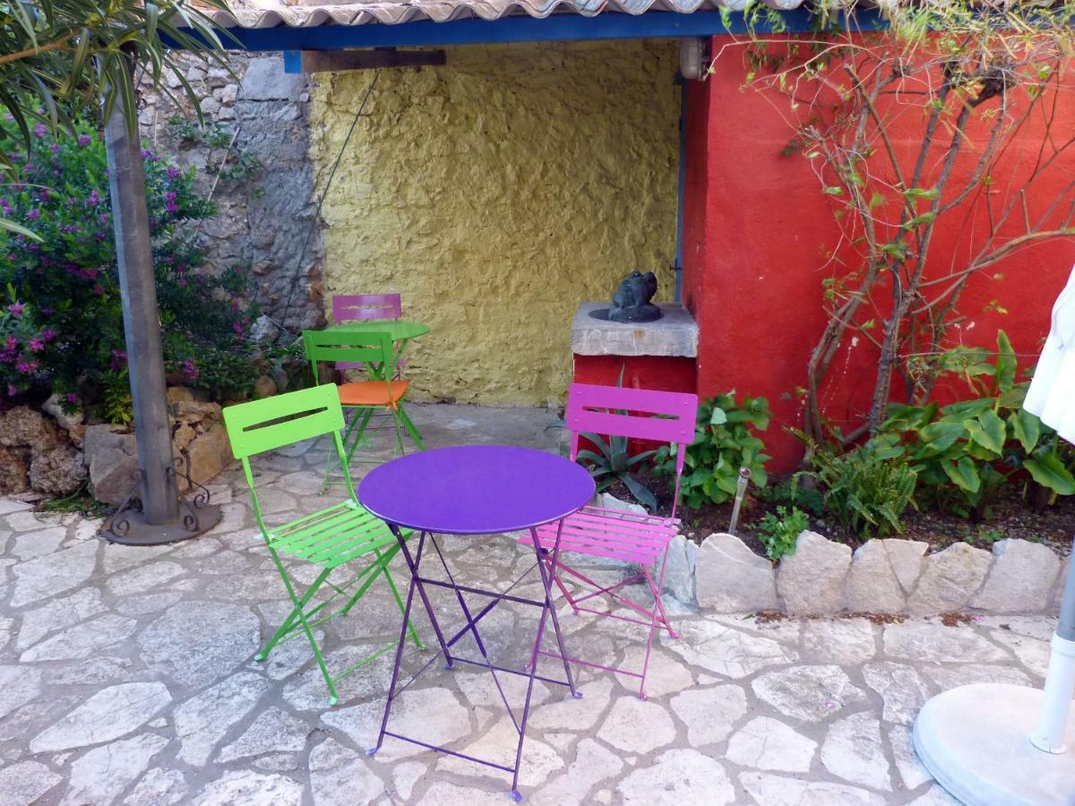 Bed and Breakfast L'Abri Du Vent Fitou Экстерьер фото